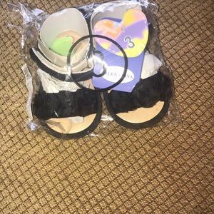 Baby girl black strap sandals